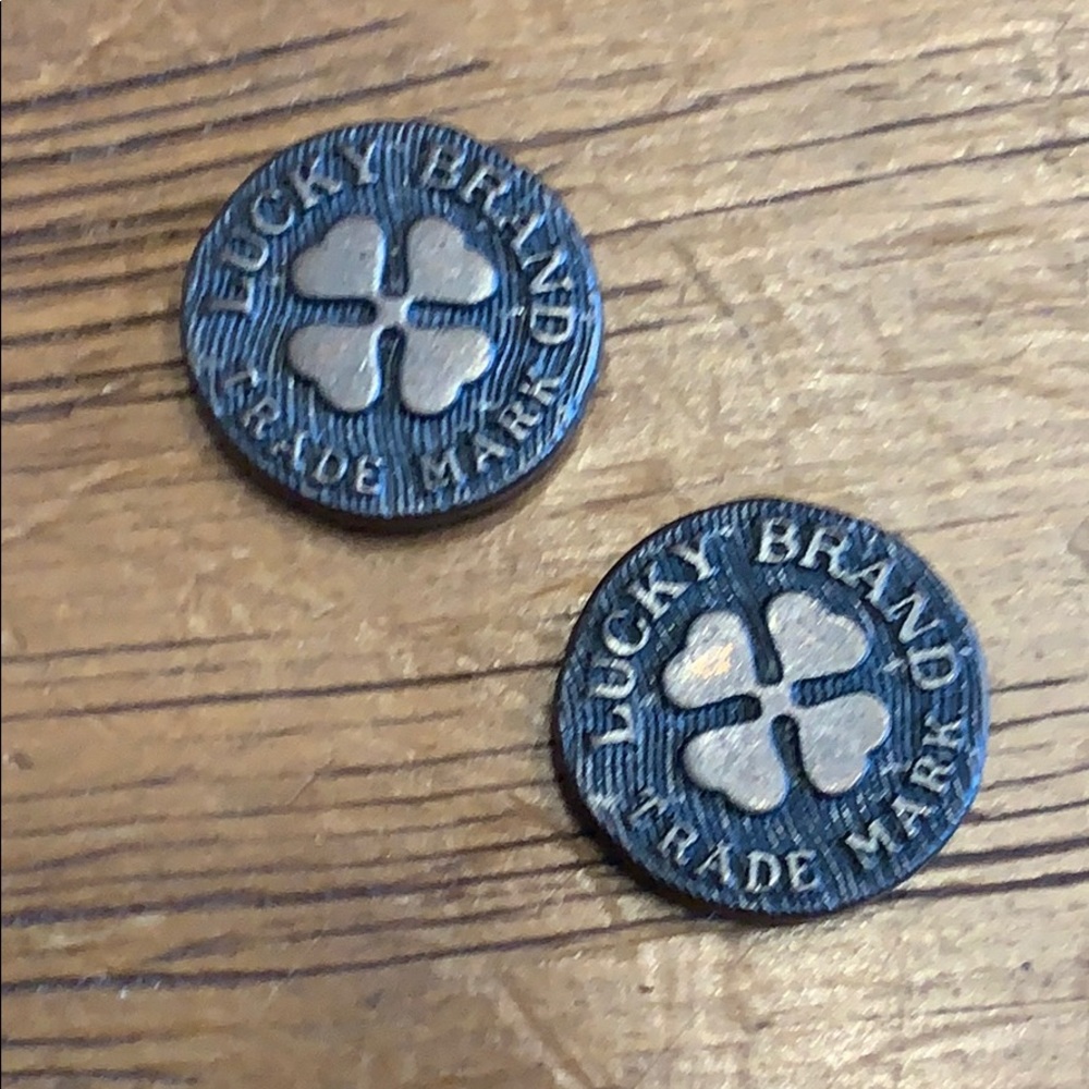 Lucky Brand magnets